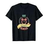 Sleep's Nemesis Retro Funny Alarm Wake Up Designs Presente Camiseta