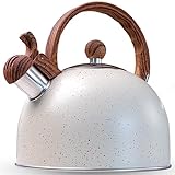 La Moustache - Hervidor de Agua【2,5L | 10 Tazas】Silbante de Acero Inoxidable - 100% Libre de BPA, Apto para Inducción y Gas | Ø 23 cm, Estilo Retro, Asa con Efecto Madera Antiquemaduras (Beige)