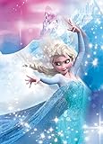 Komar Frozen 2 Elsa Action – Tamaño: 50 x 70 cm, póster de pared (sin marco) Disney